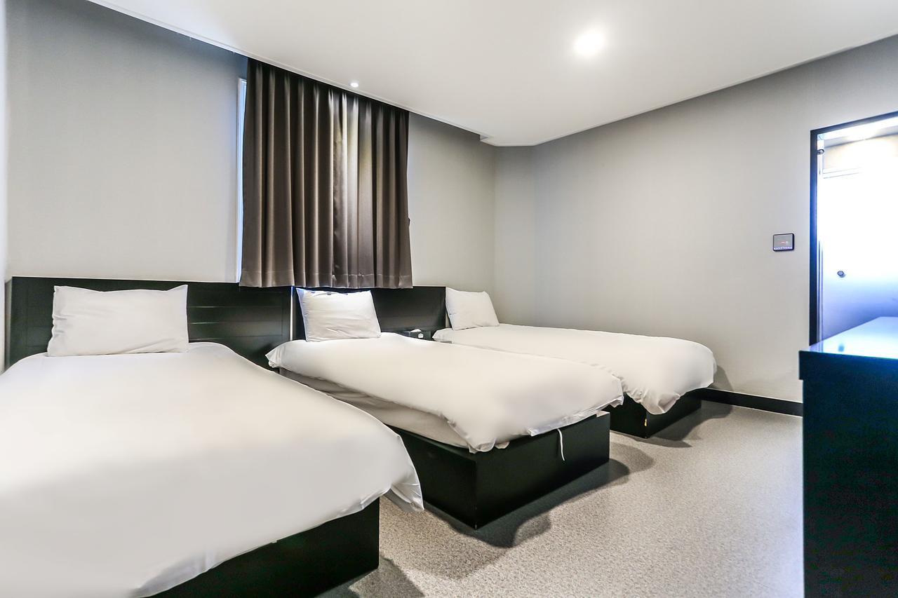 Ekonomy Hotel Σόκο Εξωτερικό φωτογραφία