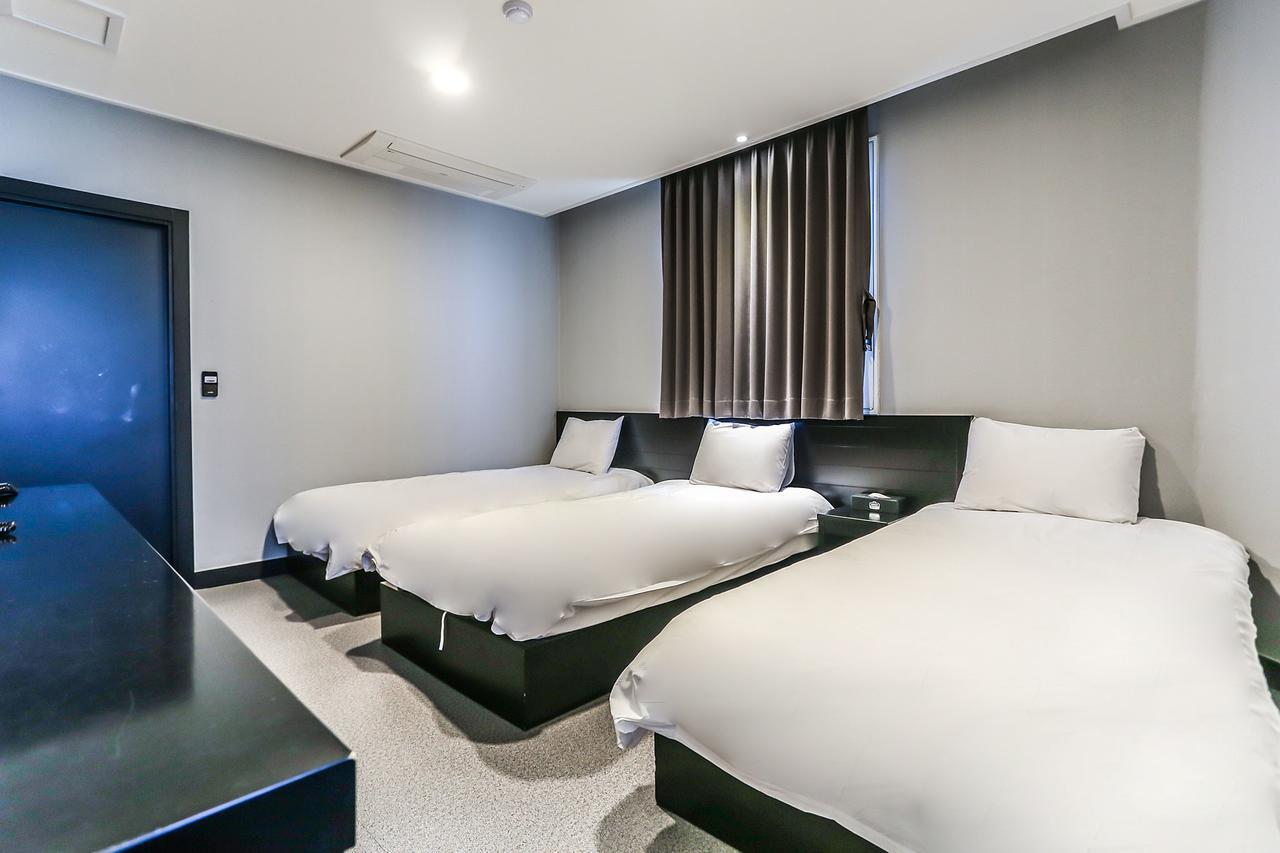 Ekonomy Hotel Σόκο Εξωτερικό φωτογραφία