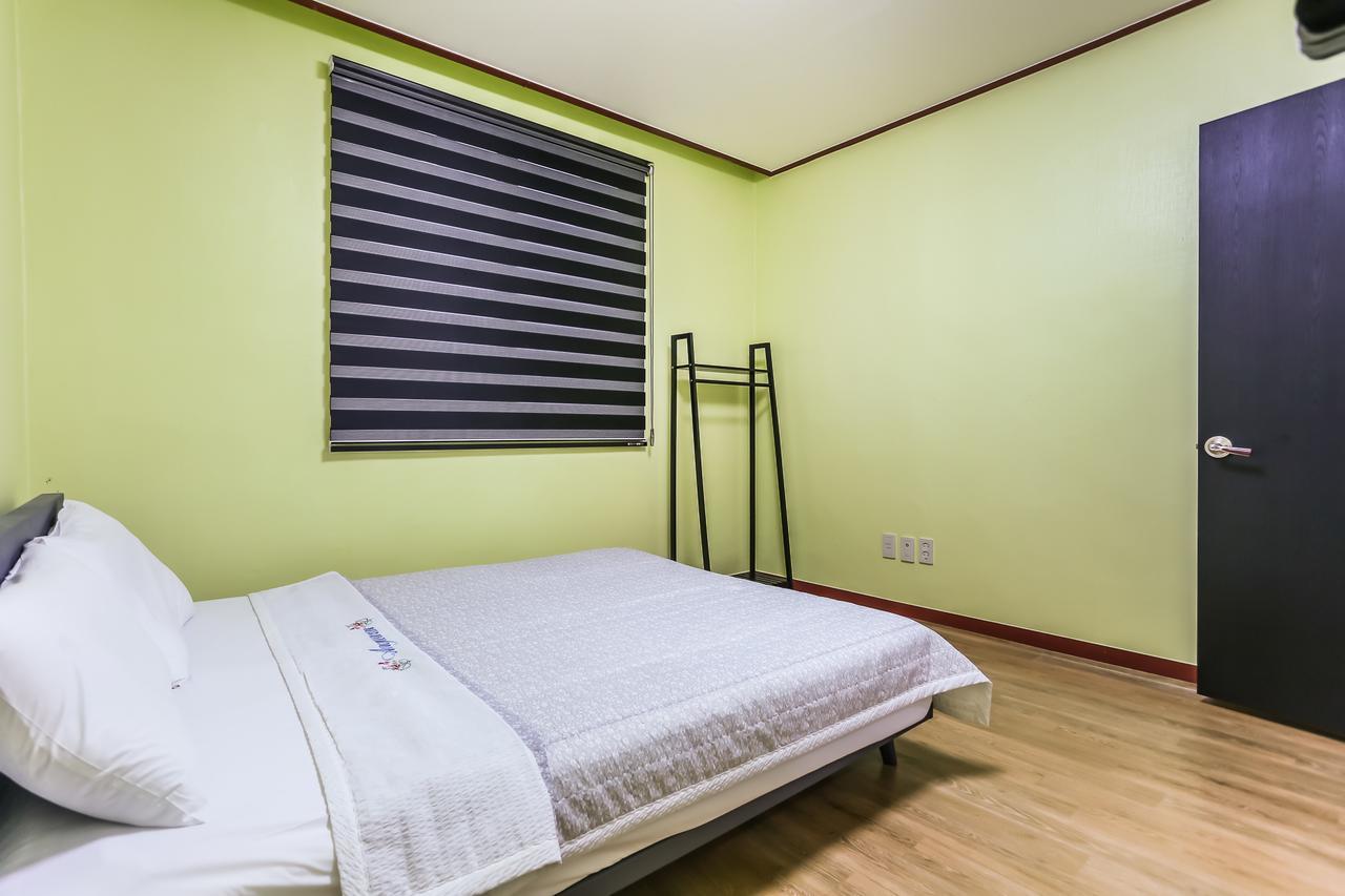 Ekonomy Hotel Σόκο Εξωτερικό φωτογραφία