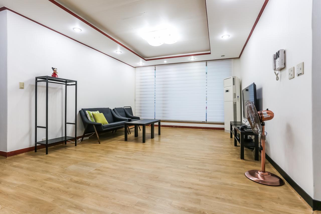 Ekonomy Hotel Σόκο Εξωτερικό φωτογραφία