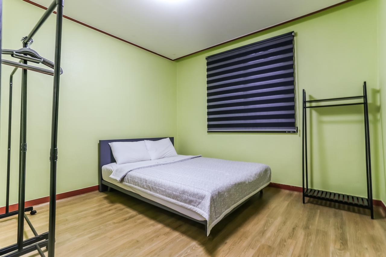 Ekonomy Hotel Σόκο Εξωτερικό φωτογραφία