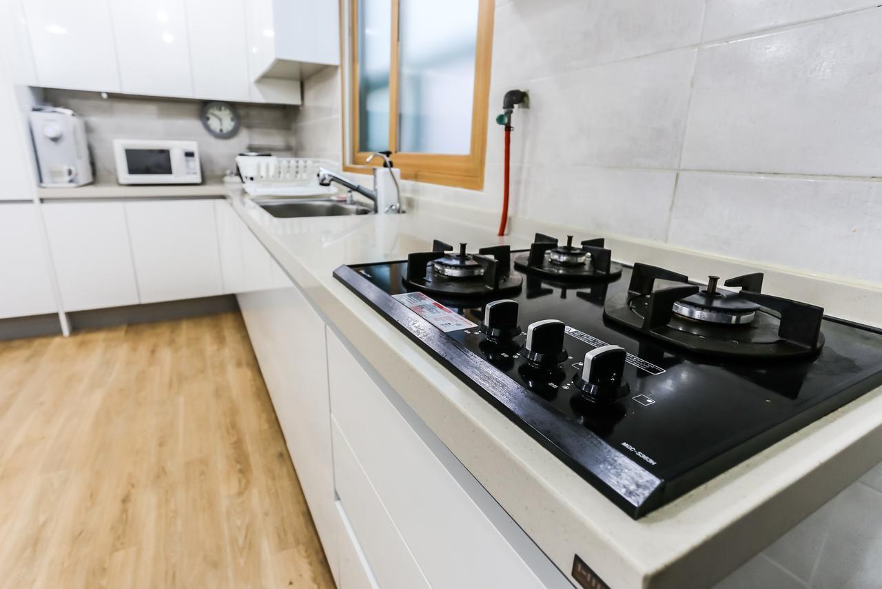 Ekonomy Hotel Σόκο Εξωτερικό φωτογραφία