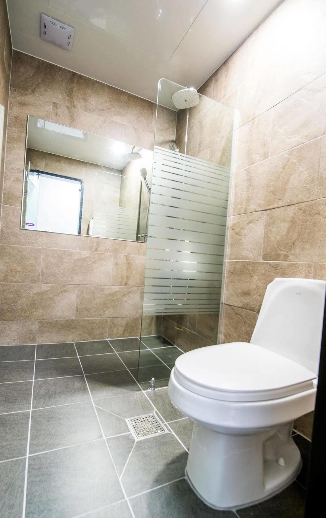 Ekonomy Hotel Σόκο Εξωτερικό φωτογραφία